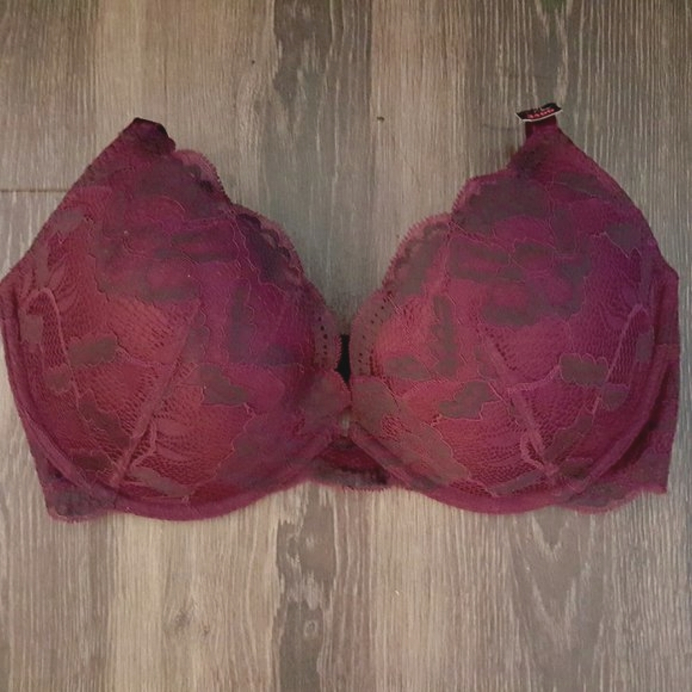 NWT La Senza Obsession Lace Bra